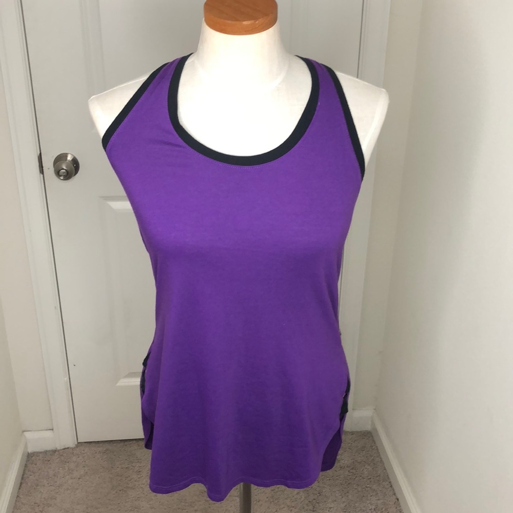Fabletics Tank Small - image 1